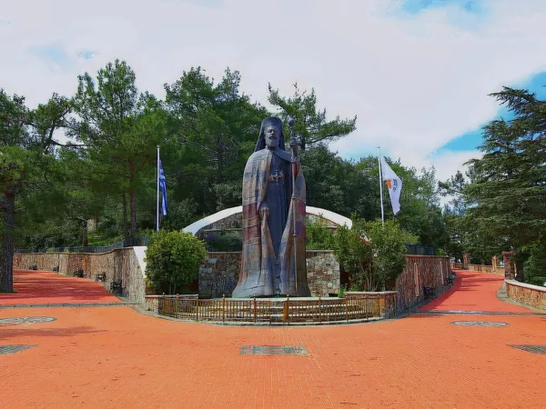 Statue of Archbishop Makarios at Throni near Kykkos