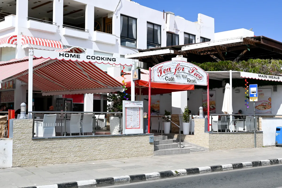 Tea for Two restaurant at Poseidonos 56
